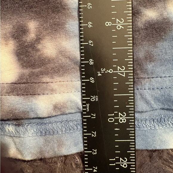 Neon Riot Blue and Green Tie-Dye Short Sleeve Tee with Graphic Design Large - Picture 6 of 7